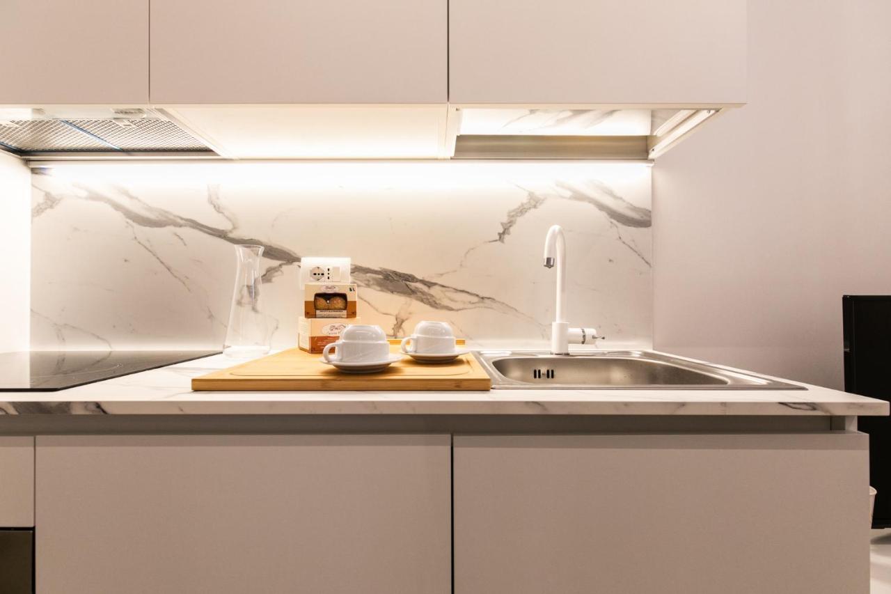Luxury - A Due Passi Dal Centro Di Apartamento