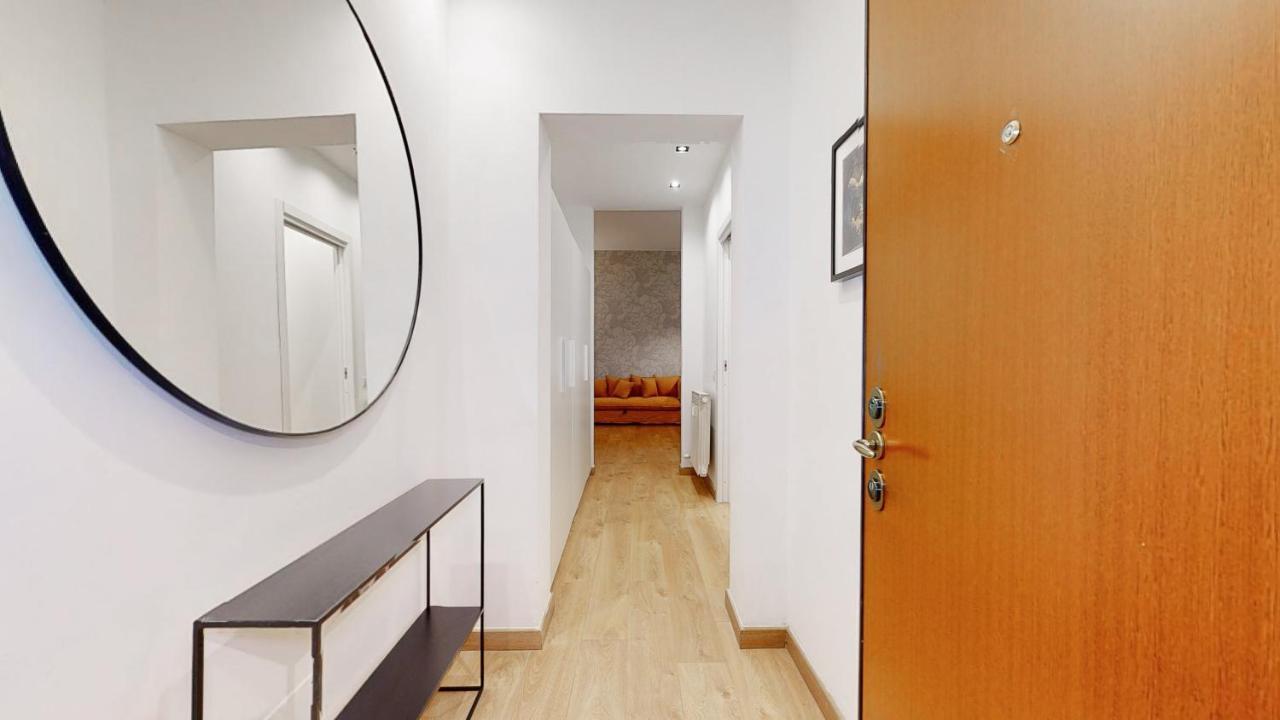 Sahi - Dei Dell'olimpo Porta Romana Apartamento Milão