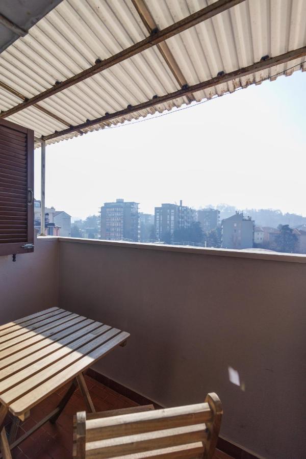 Xenia - Newly Renovated Flat In Fiera Area * Mailand