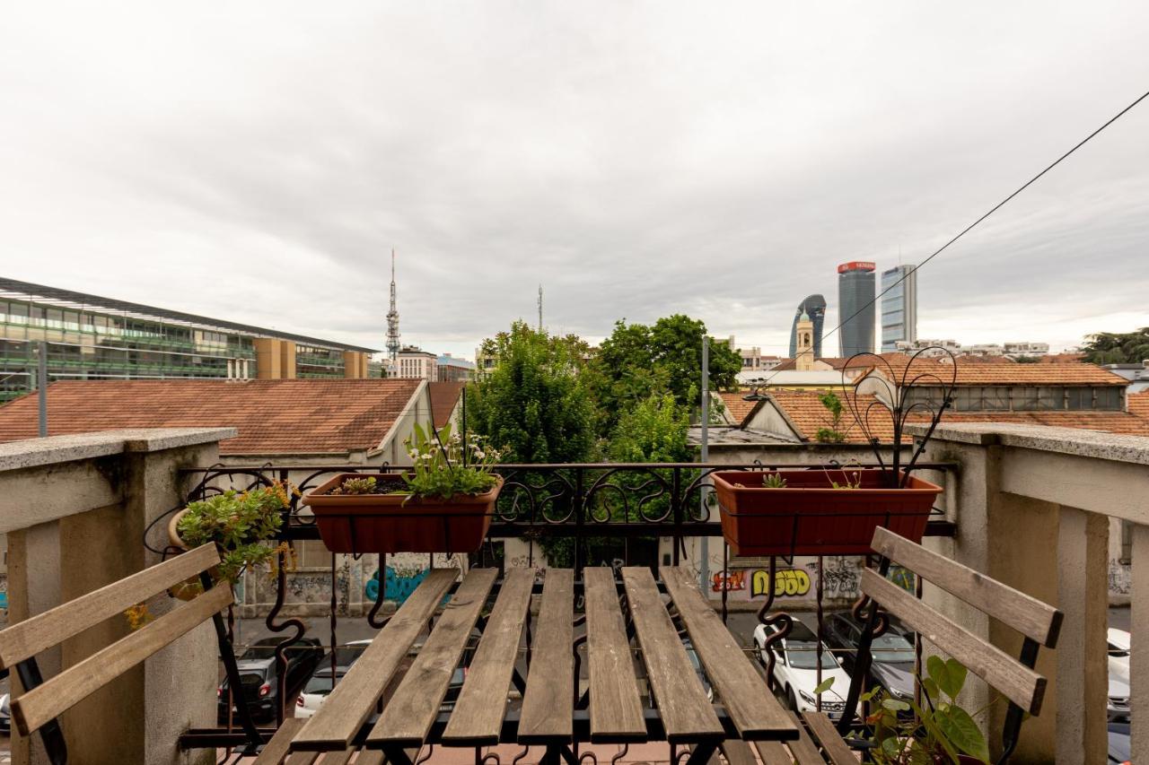 Apartment Beplace In Lotto Mailand