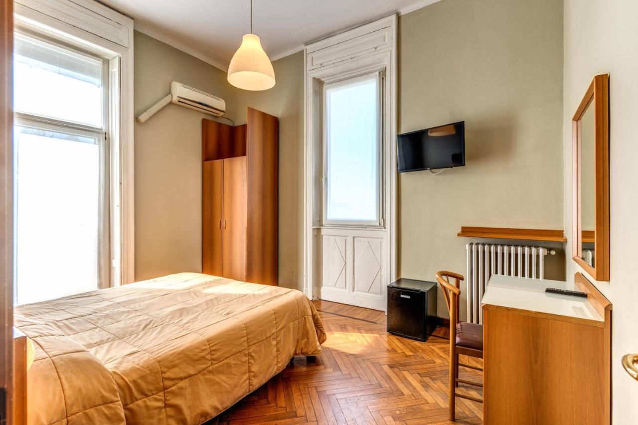Hotel Apollo