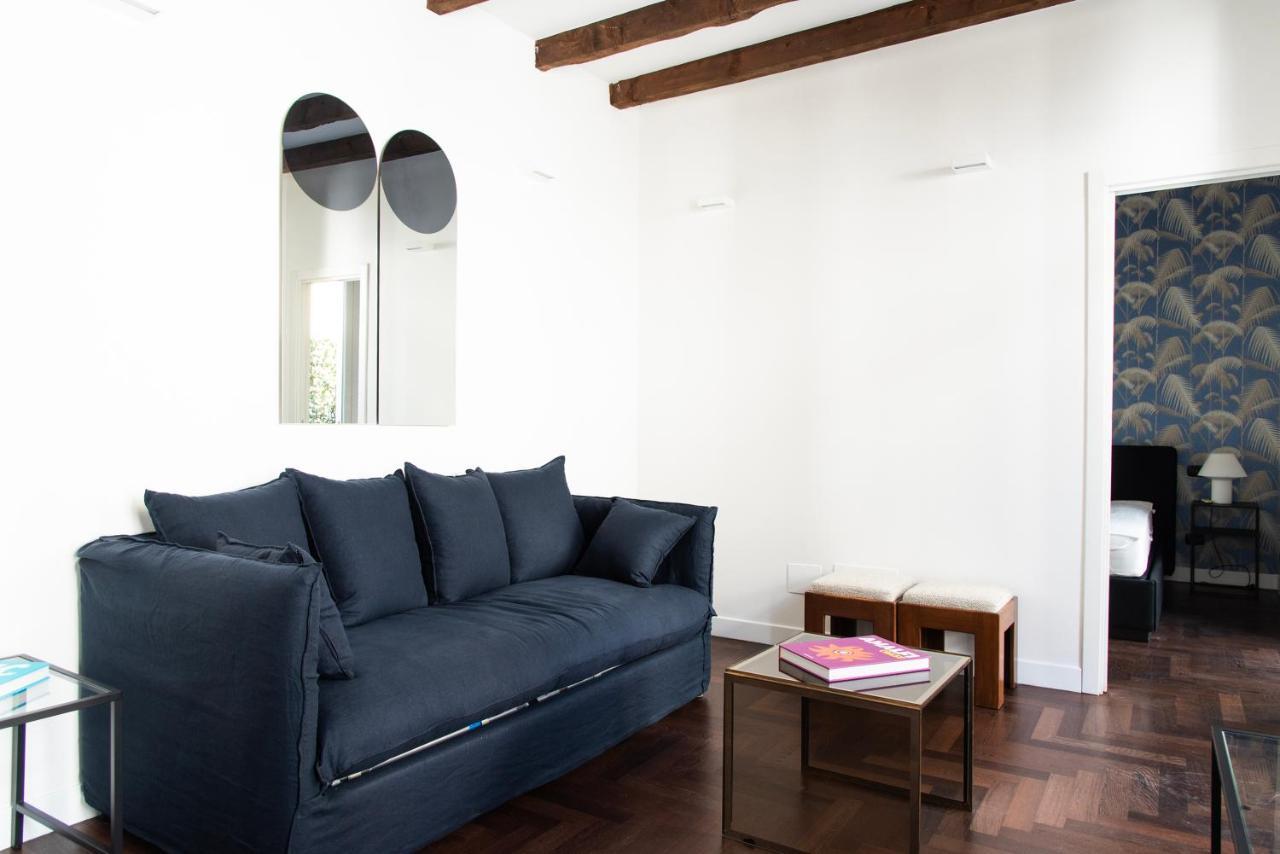 Apartment Youhosty - Charming 2-bed Flat With Terrace, Navigli & Duomo Milan