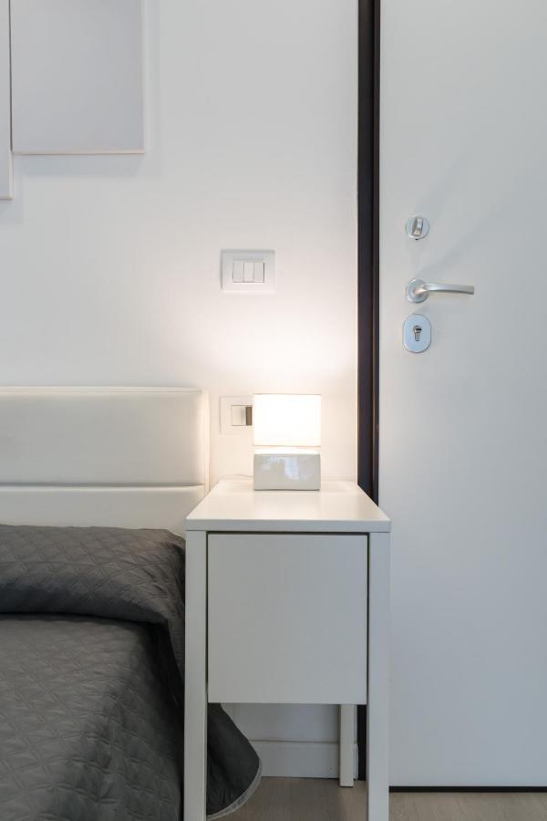 Apartment Maya Loreto Mailand