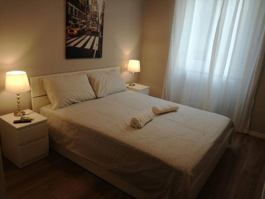 Apartment Mm3/repubblica, Posizione Imbattibile!