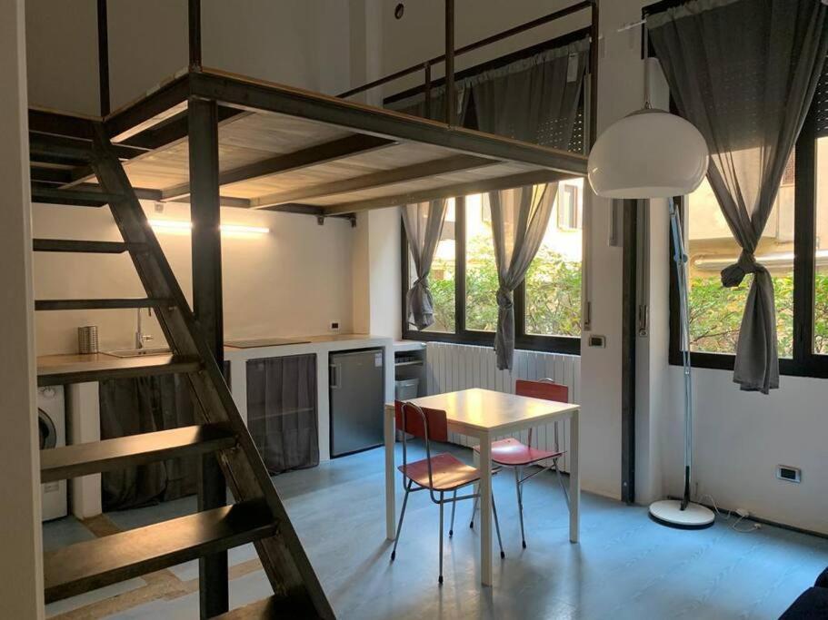 Apartamento Ven79 Loreto - Duomo - Near To The Central Station -