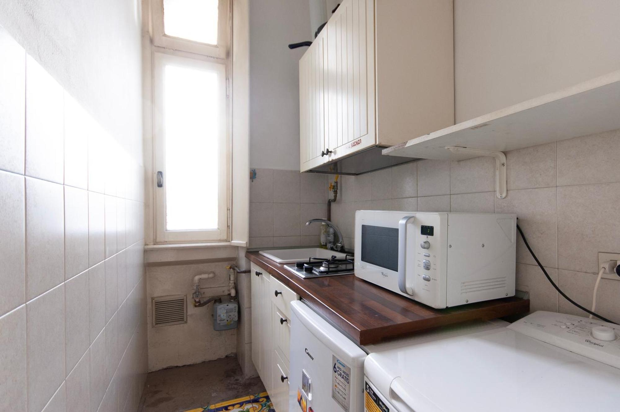Apartment Youhosty - Londonio 26 *