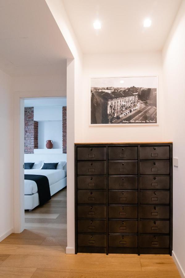 Ross Quadrell - Apartment