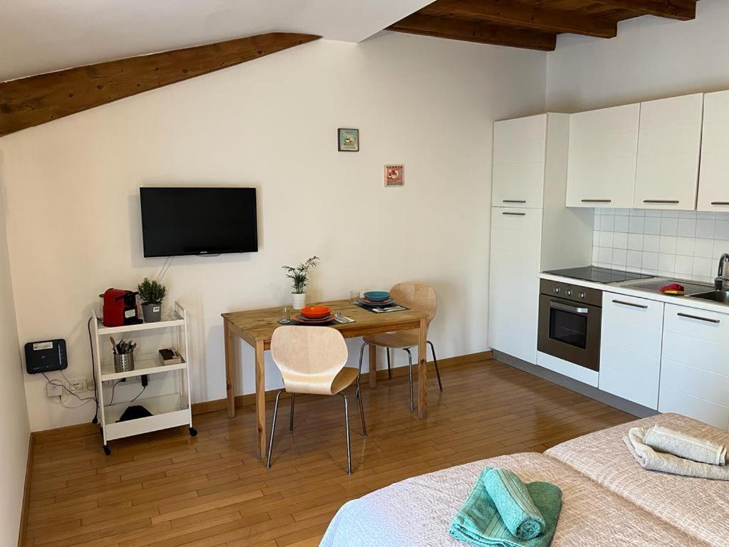 Flamingo Lodi Apartment *