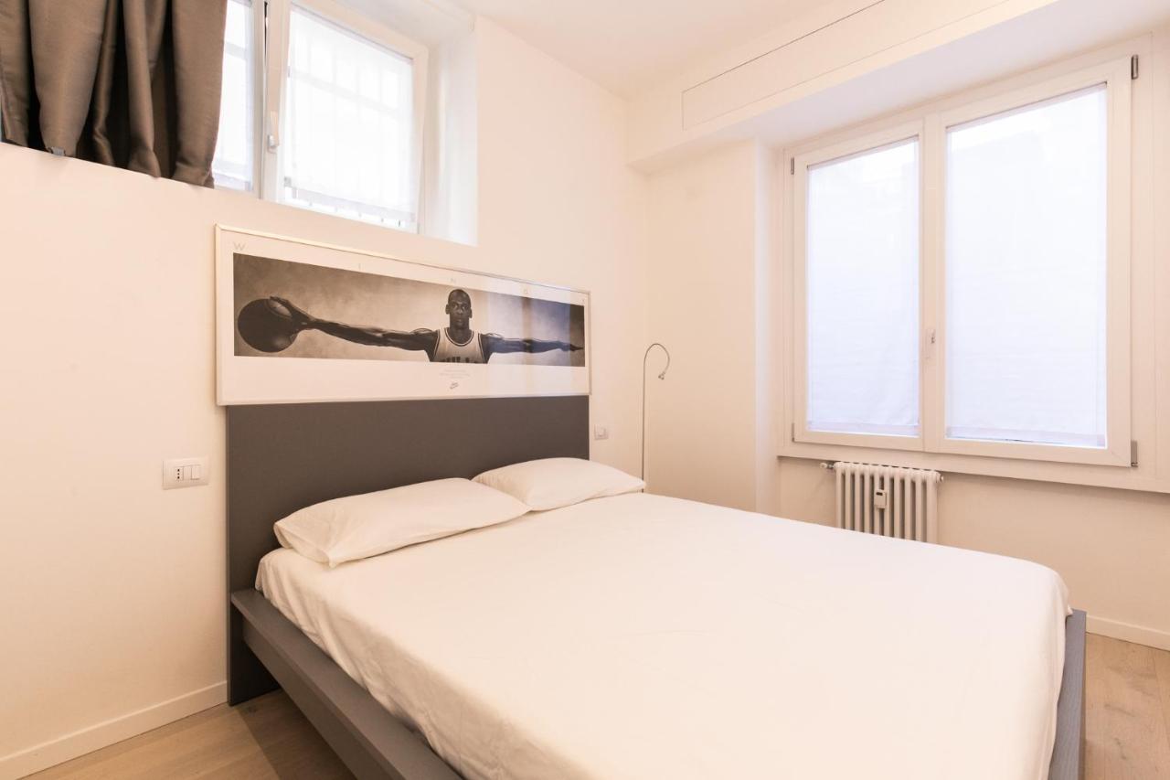 Luxury - A Due Passi Dal Centro Di Apartamento Milão