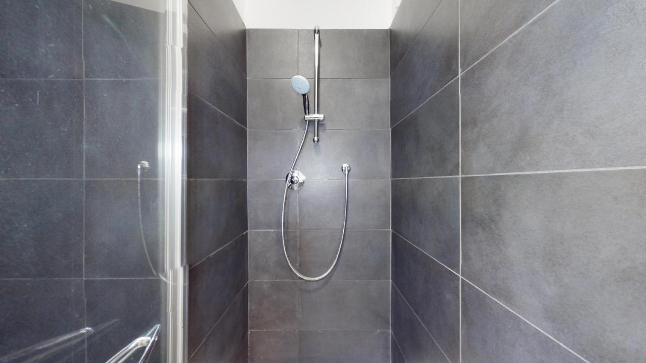 Sahi - Dei Dell'olimpo Porta Romana Apartamento *
