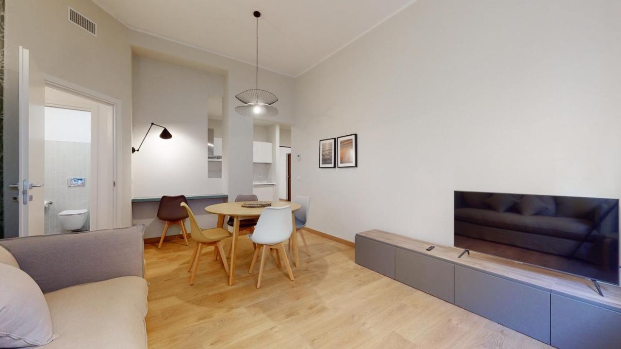 Apartamento Sahi - Dei Dell'olimpo Porta Romana Milão