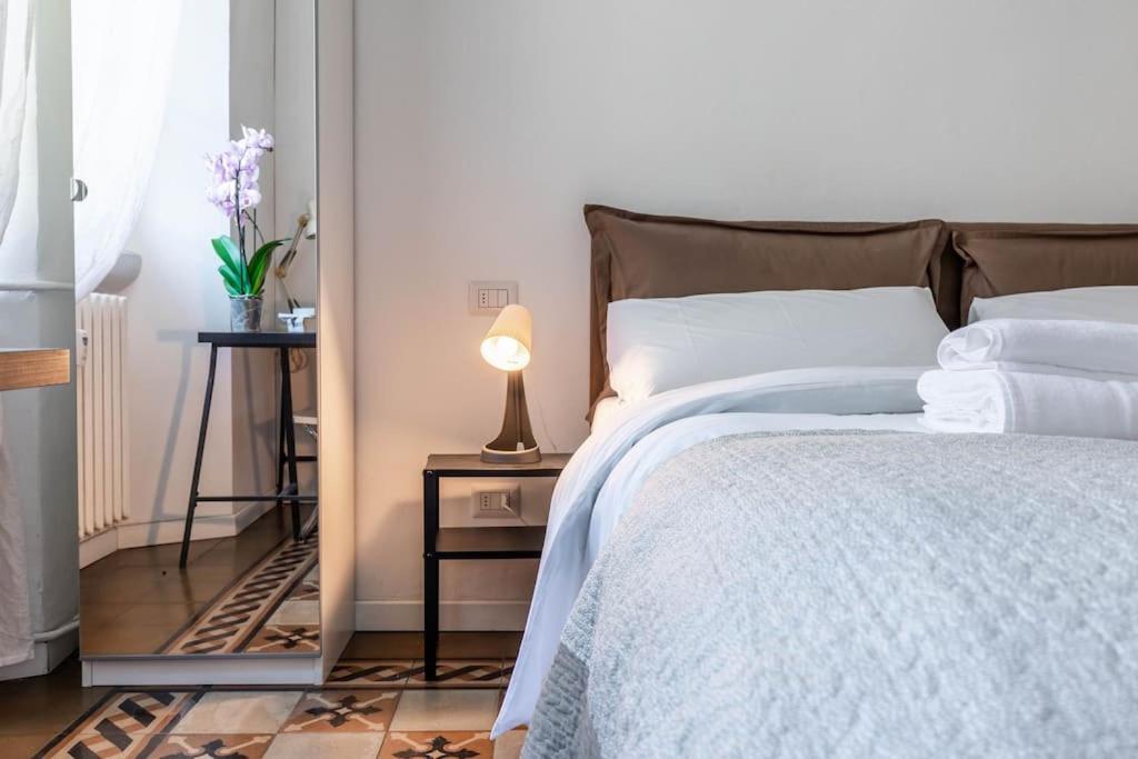 Apartamento Bilocale Zara - Stazione Centrale - Isola Design District *