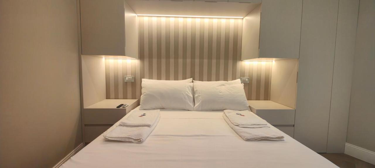 Brera - Marcora 6 B Luxury Living Apartamento *