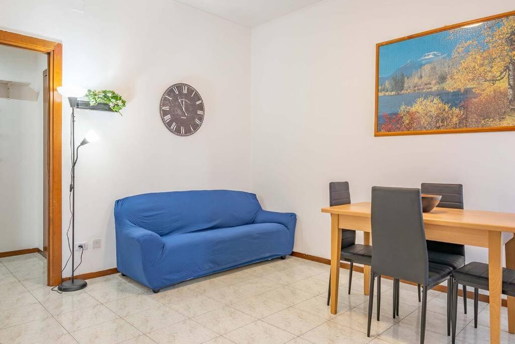 Guest Planet - Intero Bilocale Crescenzago M2 Apartment *