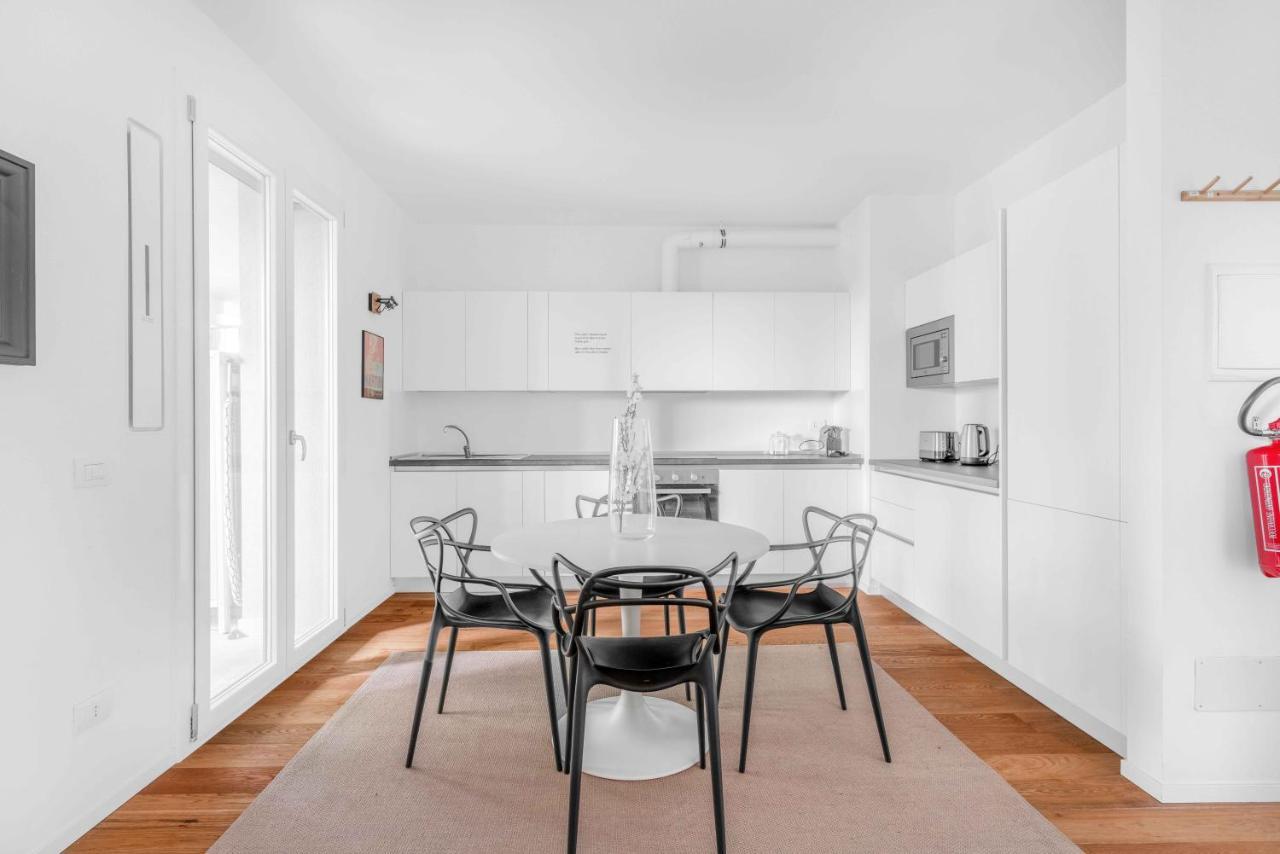 Apartment Modern With Terrace & Garage By Ndp Rent Mailand