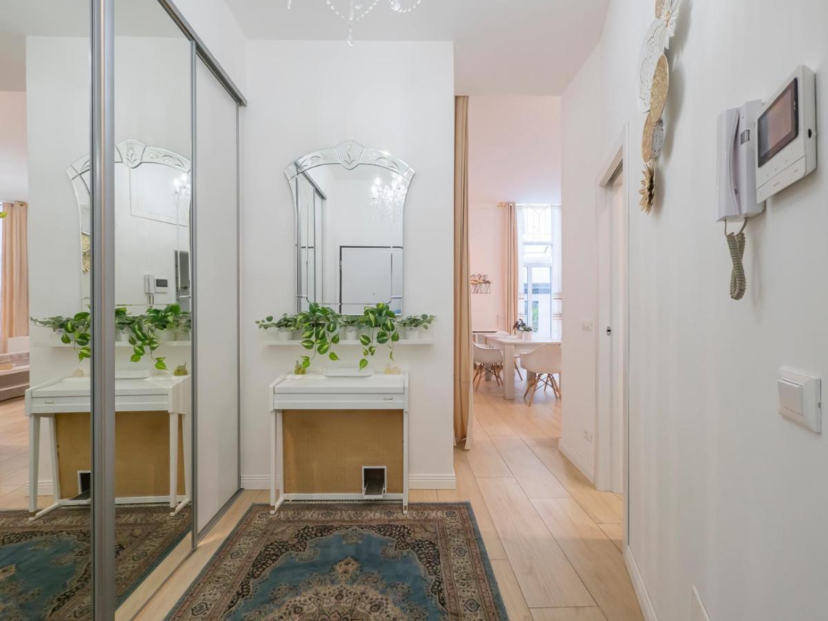 Luxury White Loft Orti 14 Apartment Mailand