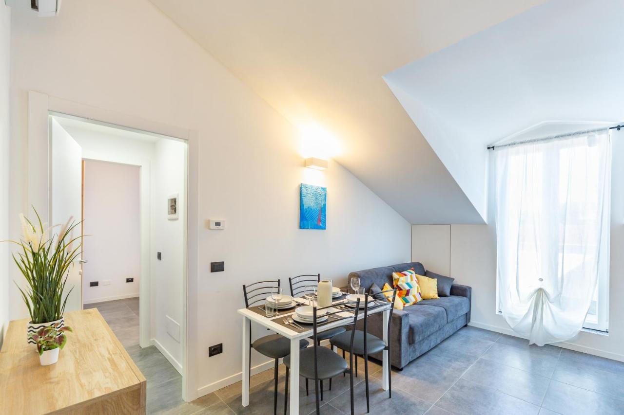 Khl Apartment *