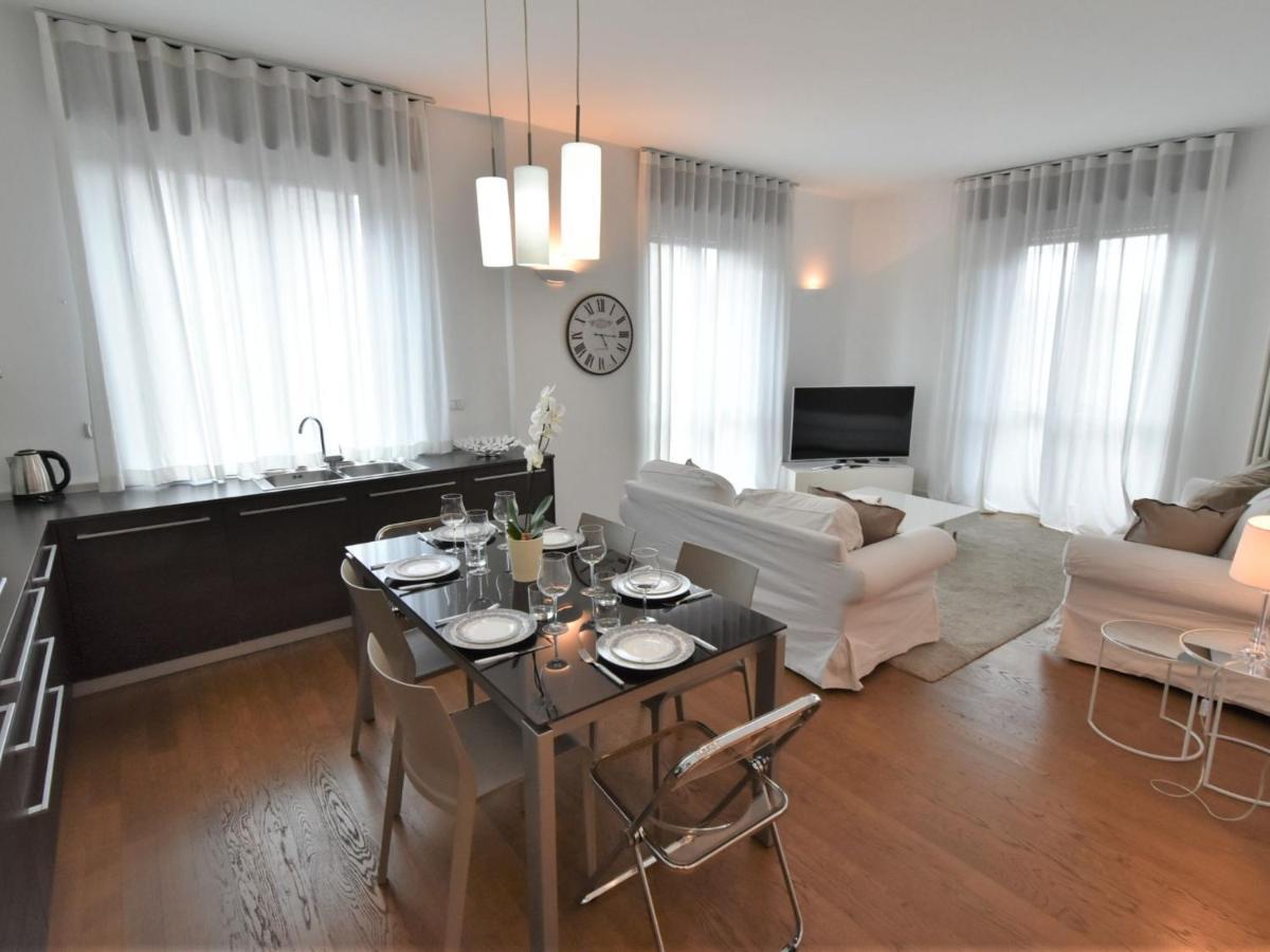 Apartment Corso Genova By Interhome *