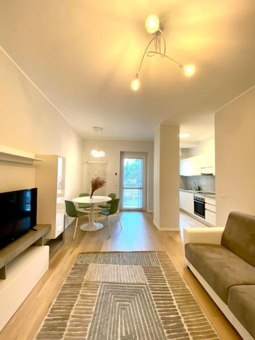 Apartment • Amendola Mailand