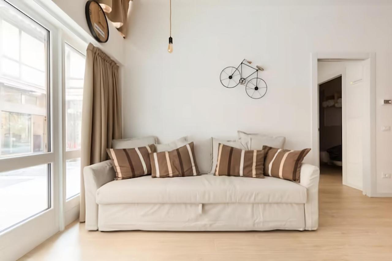 Apartment I Della 2