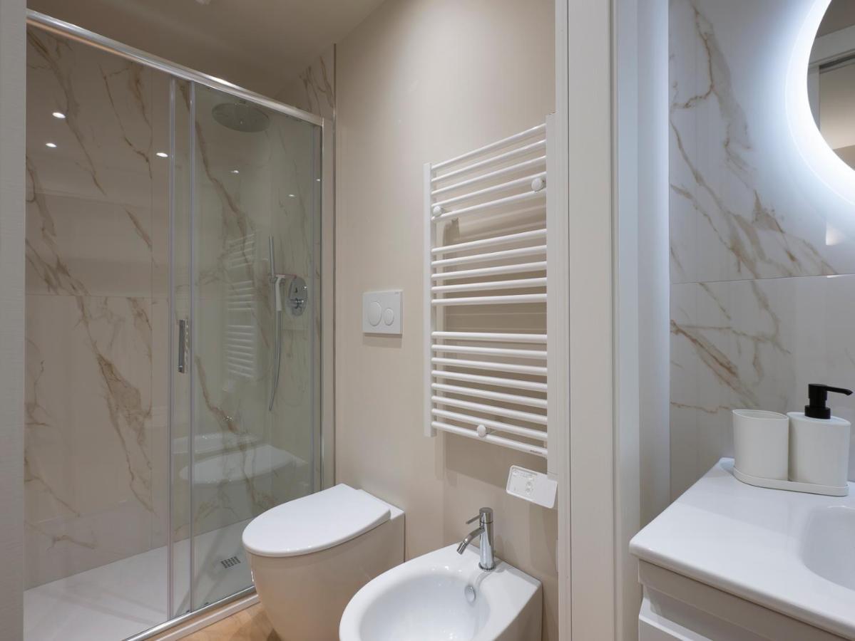 I Host - Ranzoni 1 Apartamento Milão