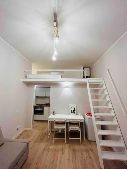 Apartment Near Bocconi Mailand