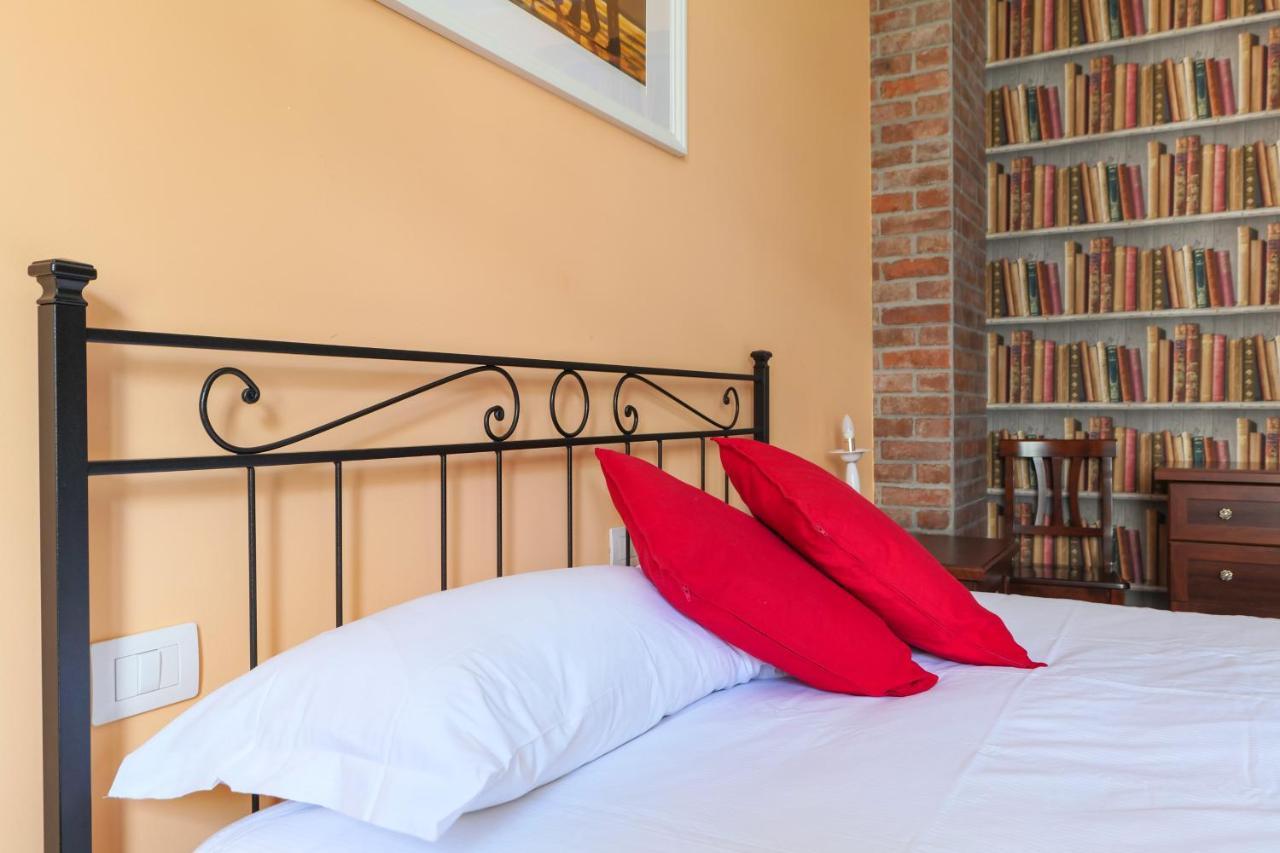 Mila Brizi Apartamento *