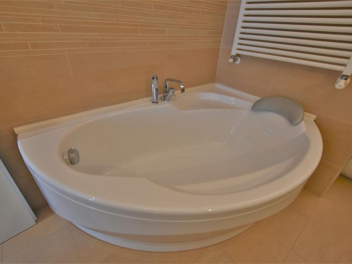 Apartment Corso Genova By Interhome