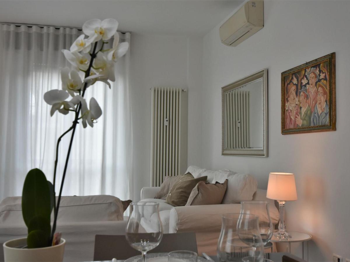 Corso Genova By Interhome Apartment