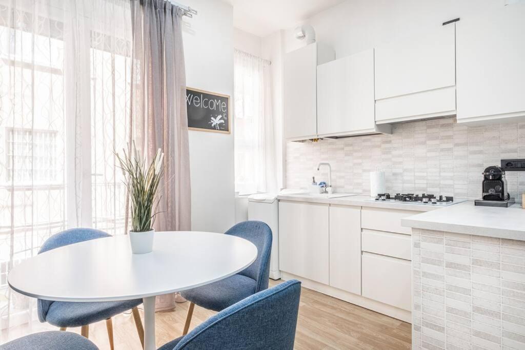 Artistic House Navigli-duomo Netflix & Design Apartment *