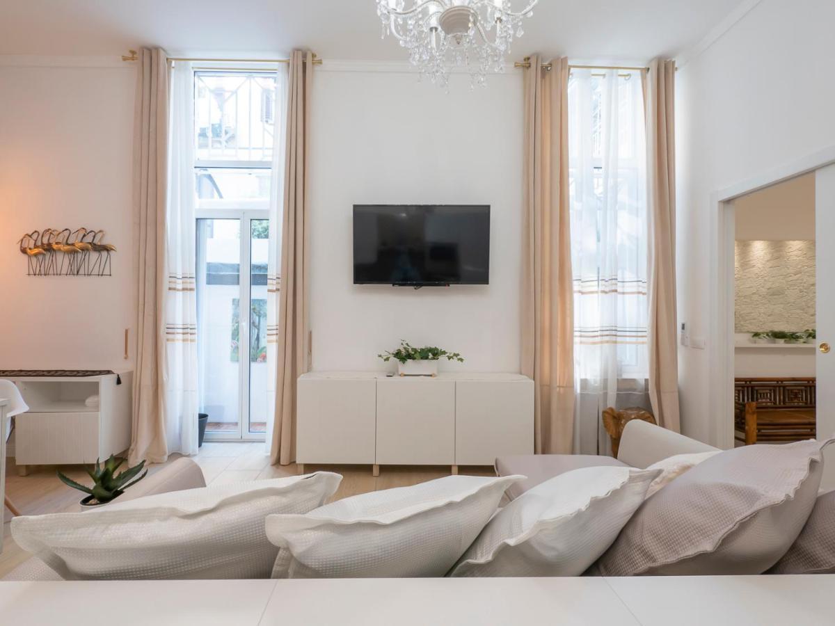 Luxury White Loft Orti 14 Apartment Mailand