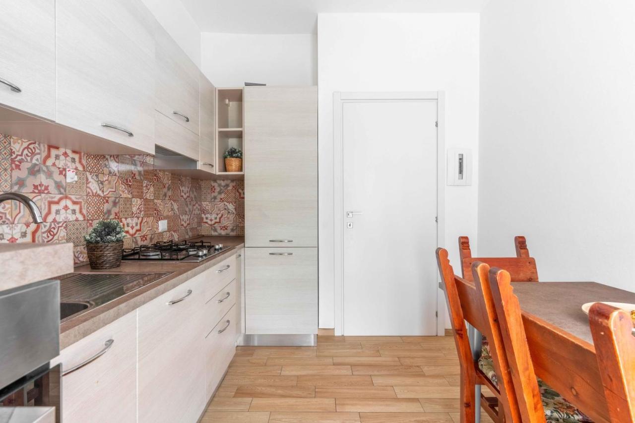 Ap52 - 10 Minutes From Station - Apartment