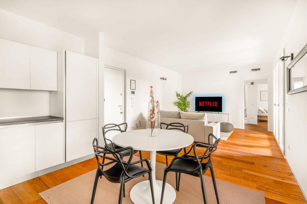 Modern With Terrace & Garage By Ndp Rent Apartment *