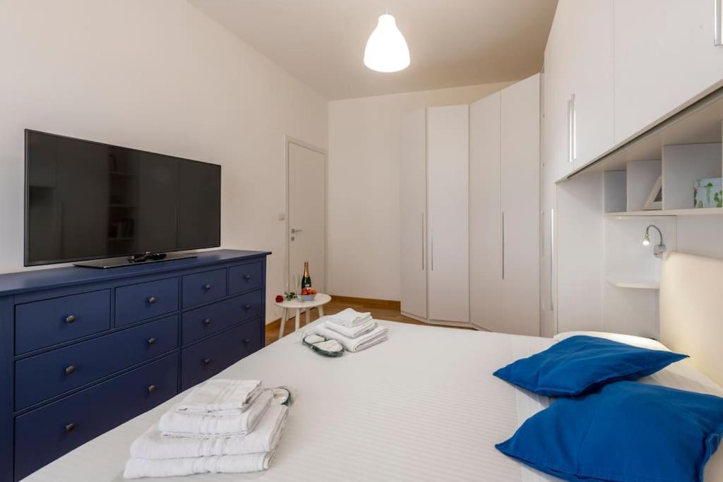 Apartment Bnbutler - Strigelli, 13 - Accogliente Bilocale Con Balcone