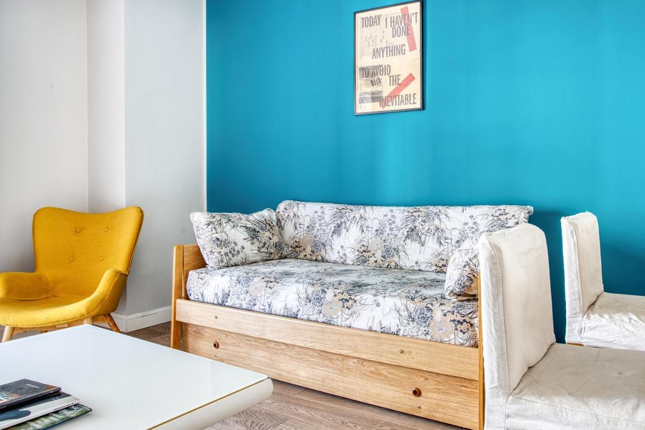 Apartment Joivy Delightful Flat With Terrace Mailand