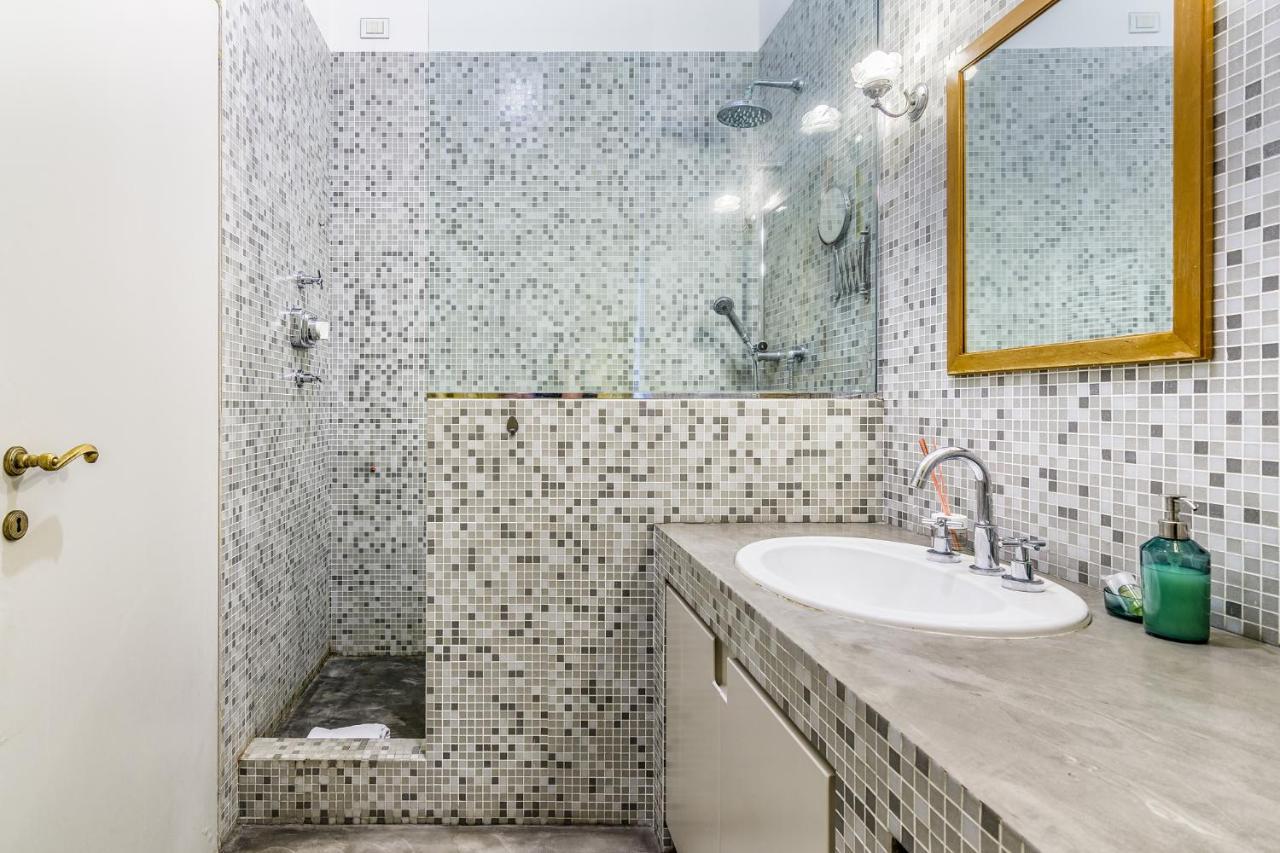 Apartment Sarpi Mailand