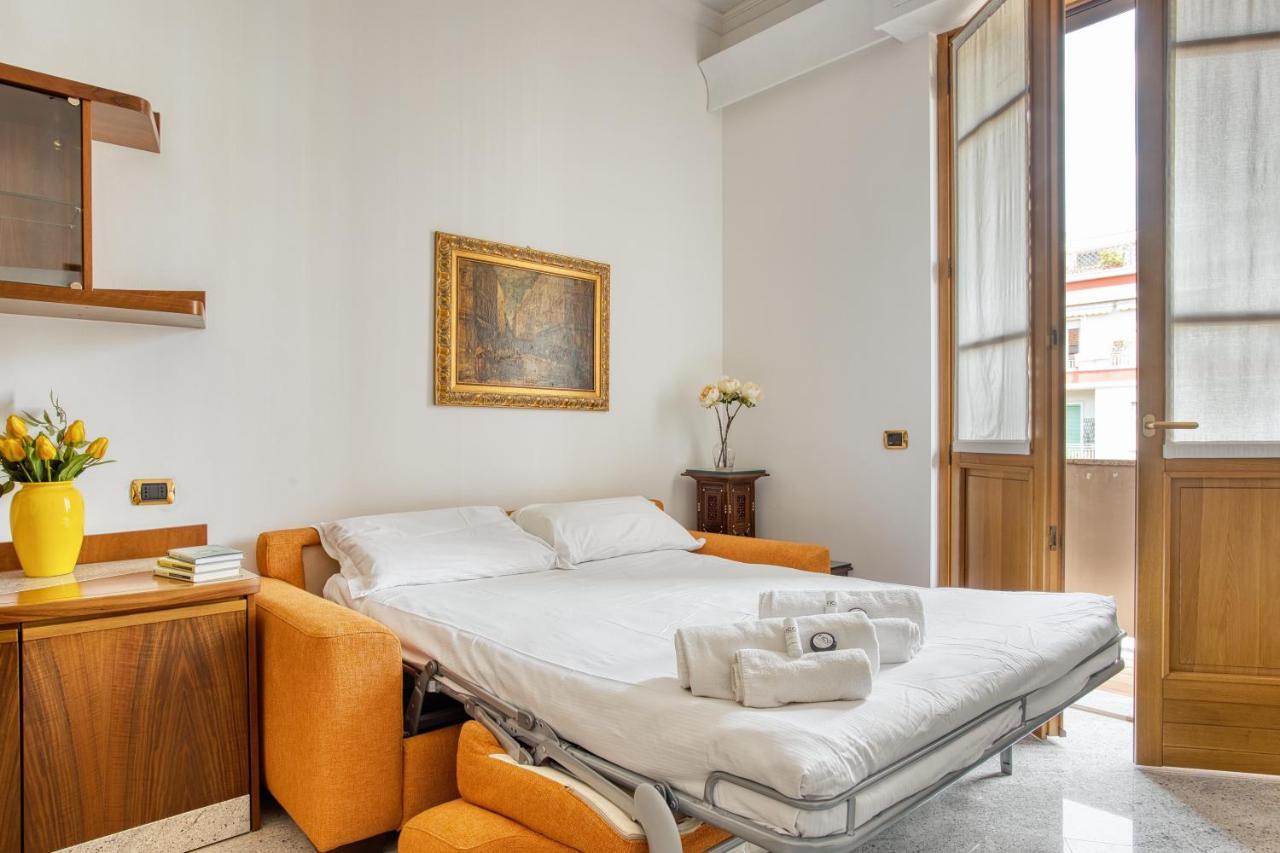 Joivy Captivating Flat With Balcony