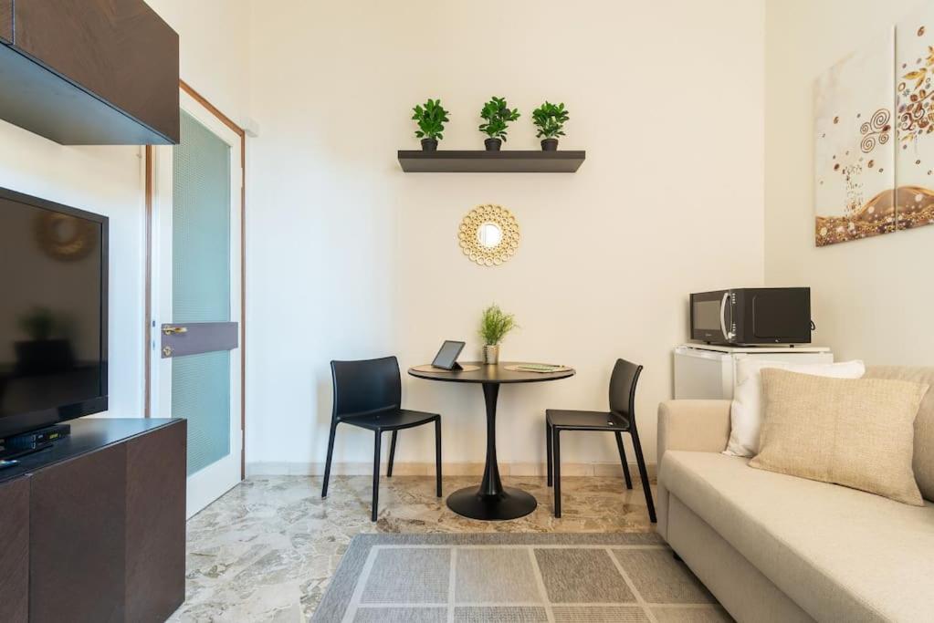 Col Di Lana Flexyrent Apartment Mailand
