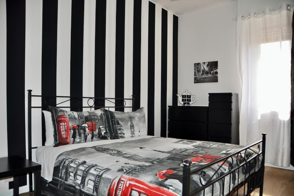 M.aurelio Black & White Apartment Mailand