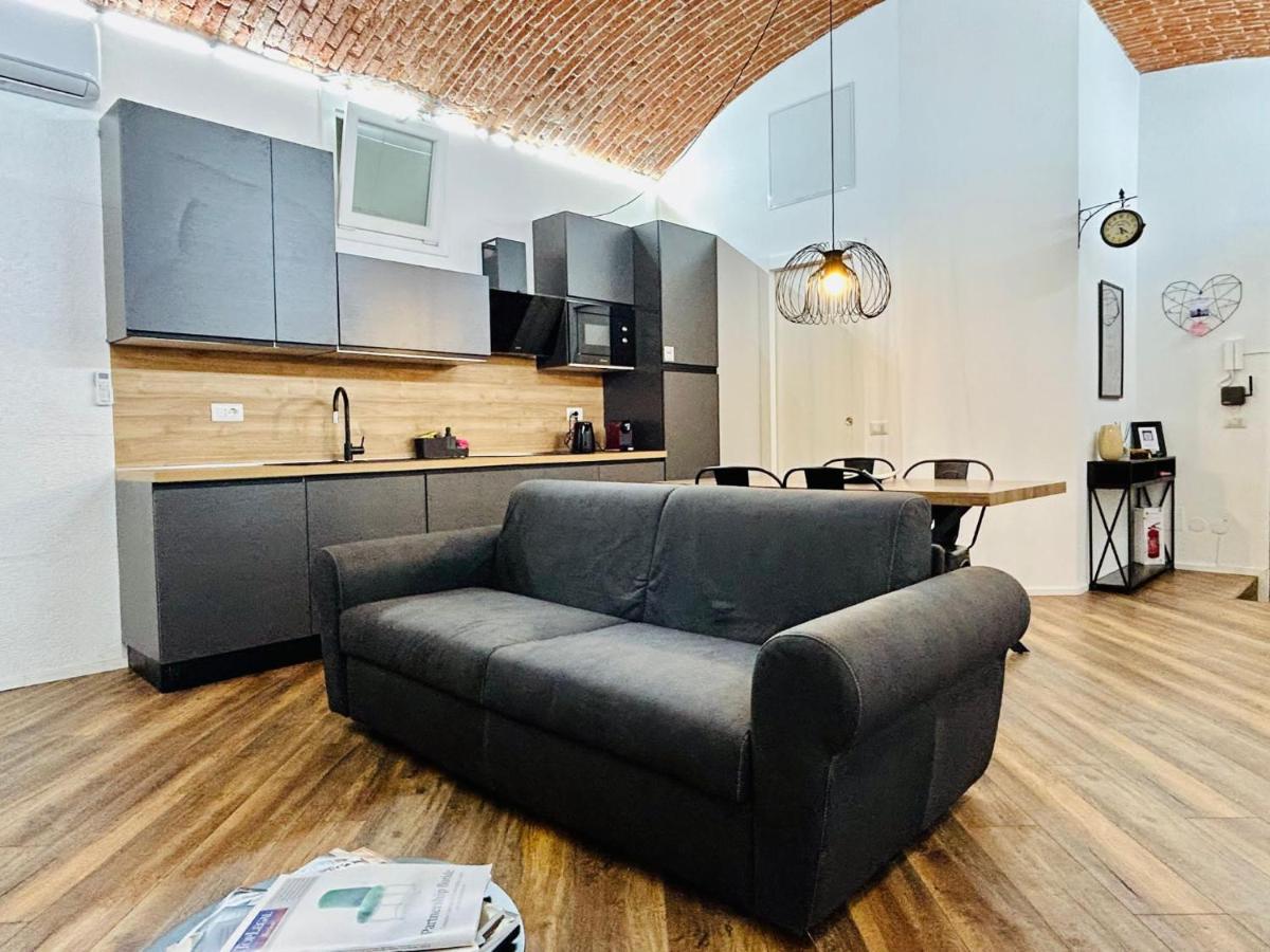 Kibilu - Via Melchiorre Gioia - Stazione - Isola - Garibaldi Apartment *