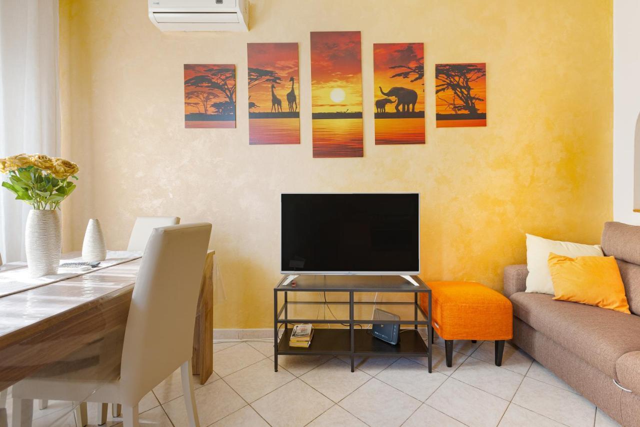 Udine M2 Balcony Apt Apartment Milan