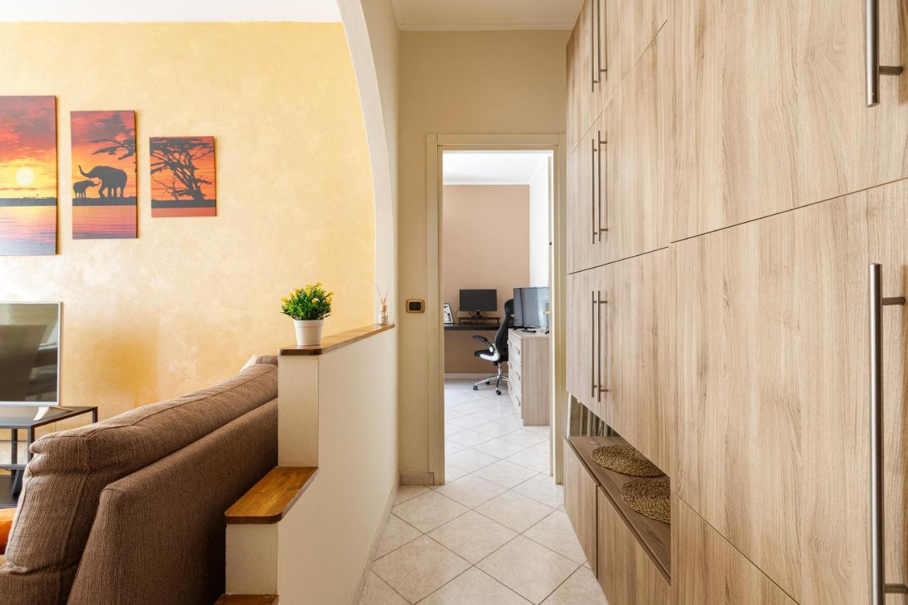 Udine M2 Balcony Apt Milan