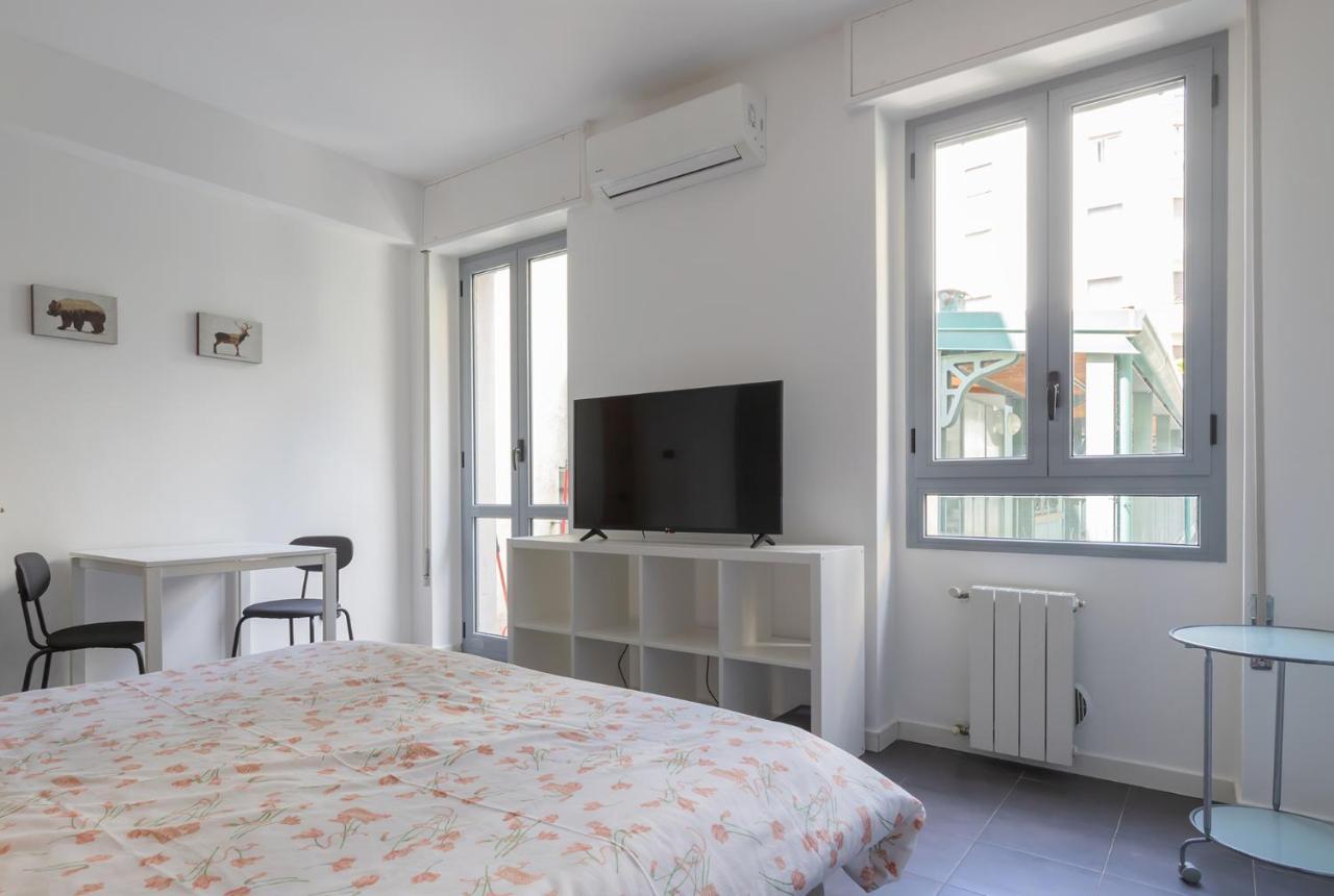 20mins From Duomo - Renovated Apt Near City Center Apartamento Milão
