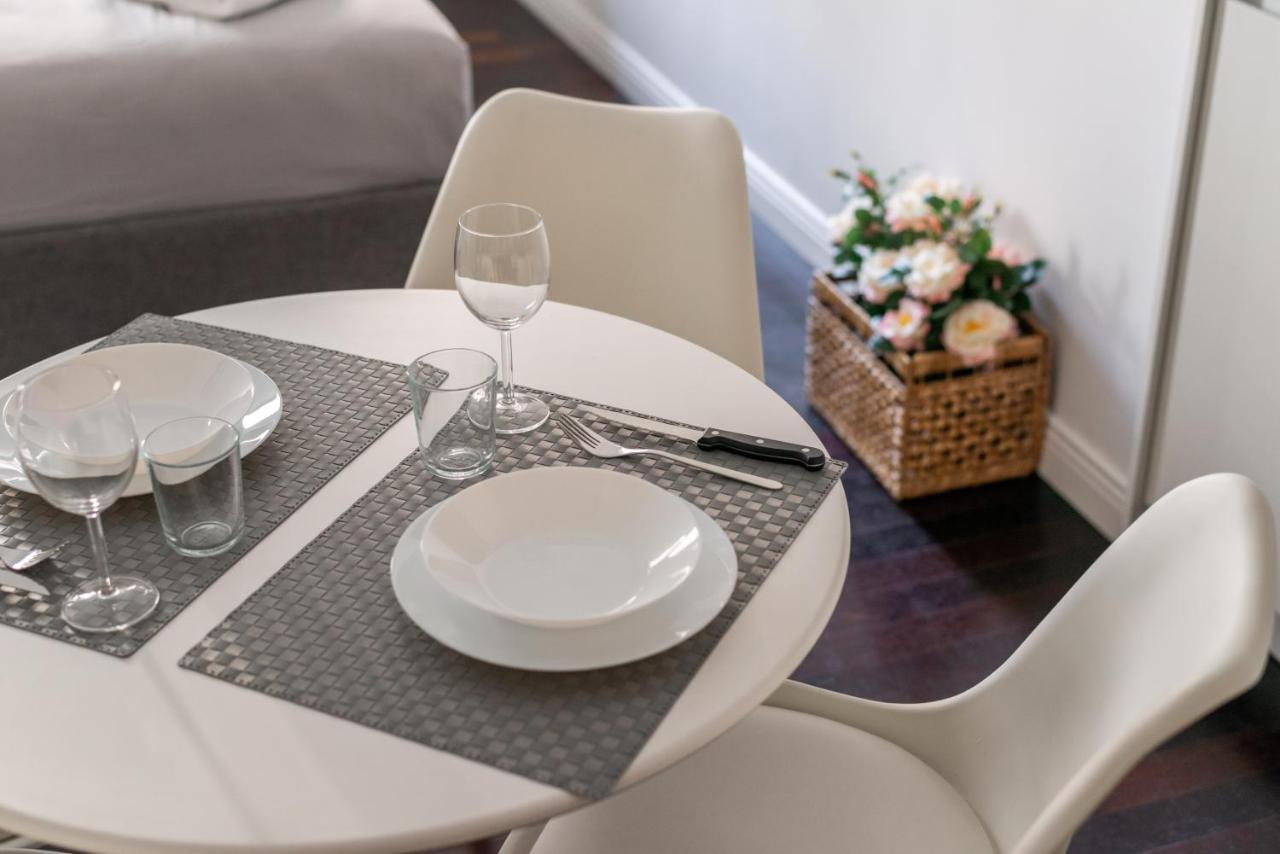 We - Bandello House, Corso Magenta Mailand