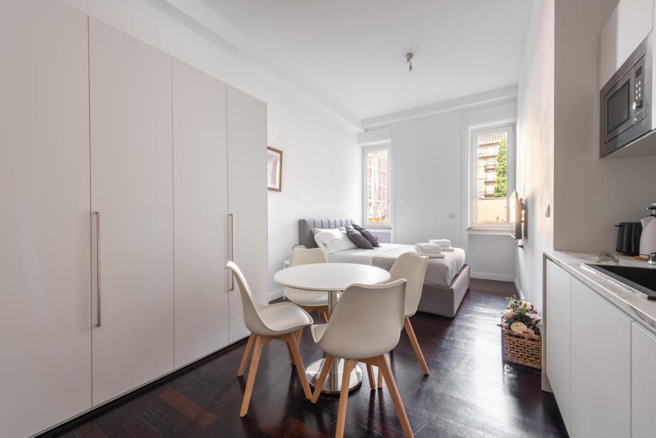 We - Bandello House, Corso Magenta