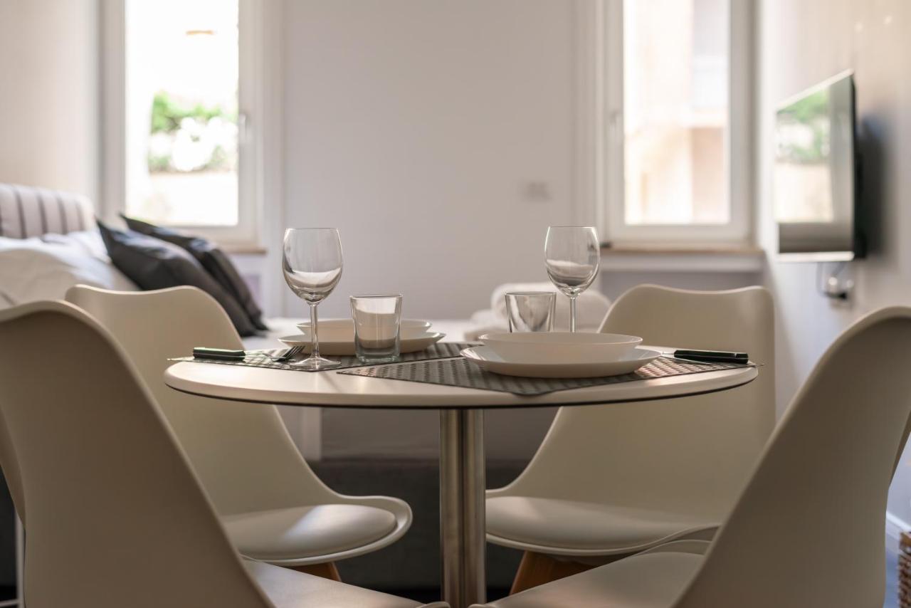 We - Bandello House, Corso Magenta Apartment