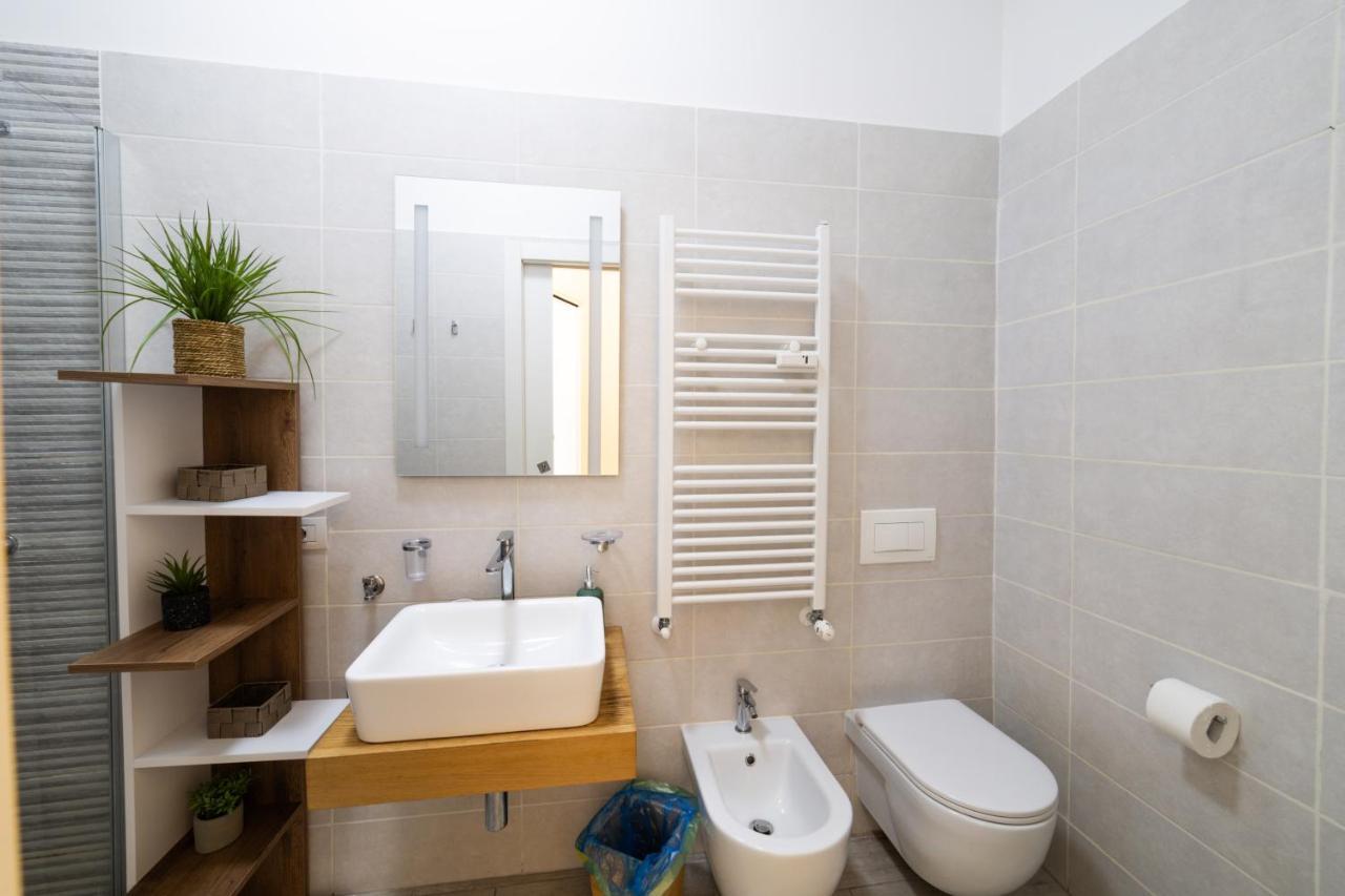 Di Design - Stazione Apartment Milan