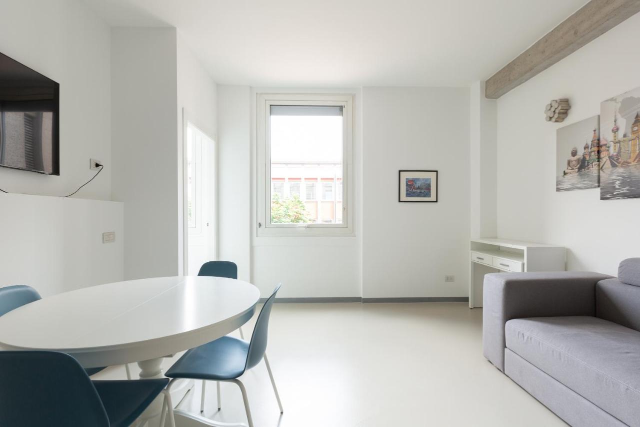 Porta Nuova Bright And Stylish Flat