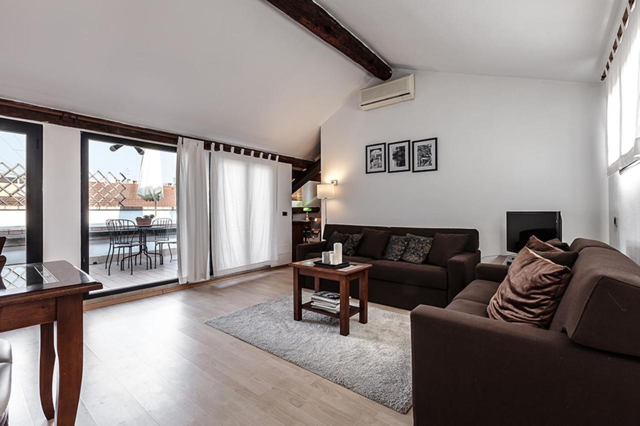 Milanrentals - Palazzi Apartamento Milão