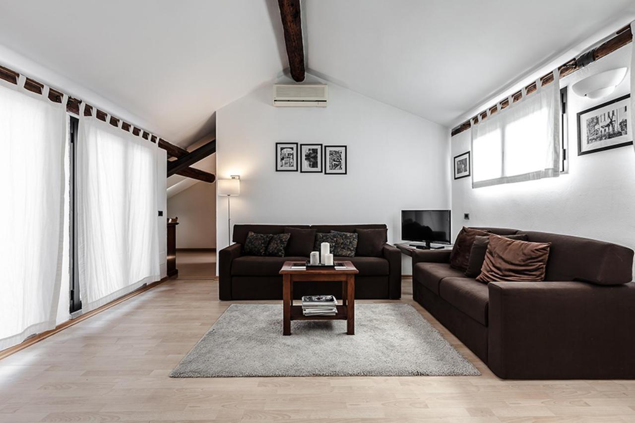 Milanrentals - Palazzi Apartamento
